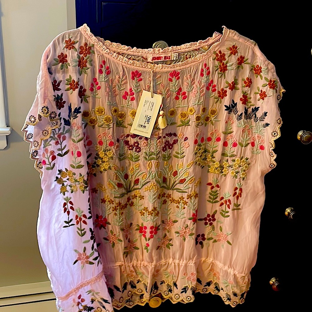 Johnny Was short sleeve pink shirt With detailed embroidery